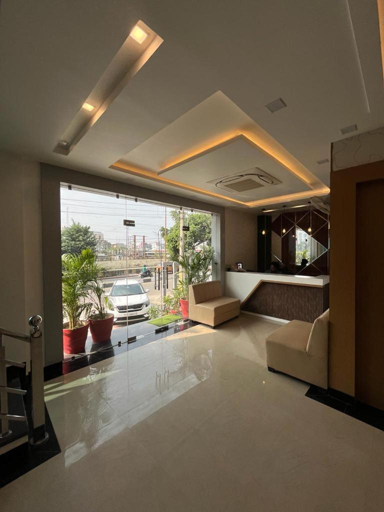 Hotel Royal Casa Lucknow Exterior foto
